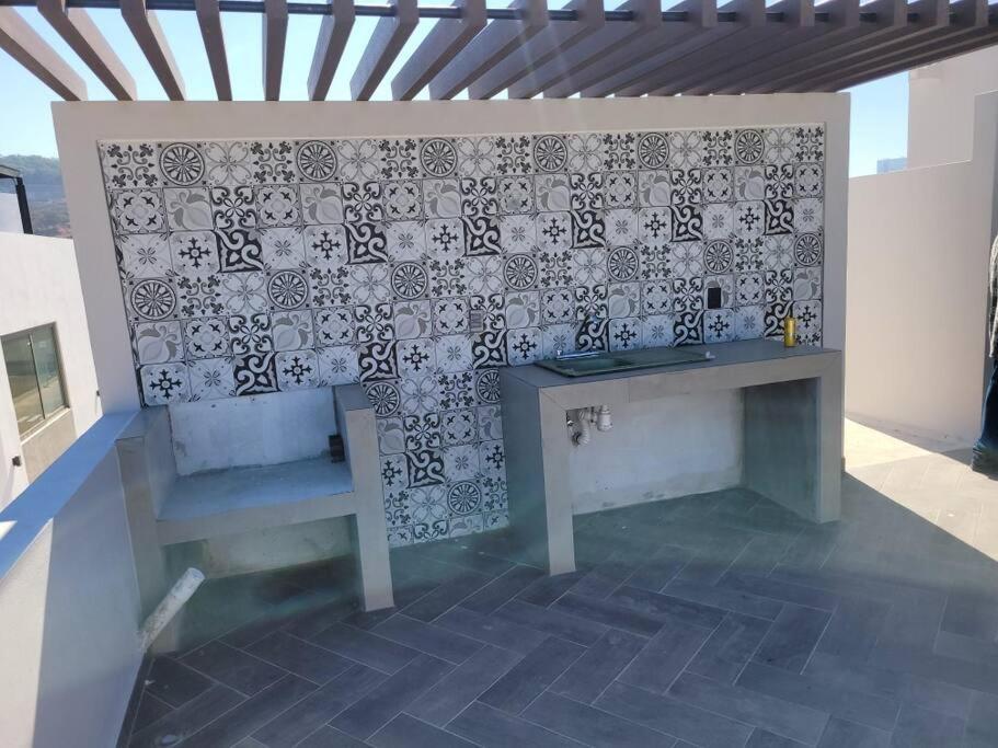 2Br-3Ba Condo Block From Beach W Rooftop Jacuzzi 马萨特兰 外观 照片