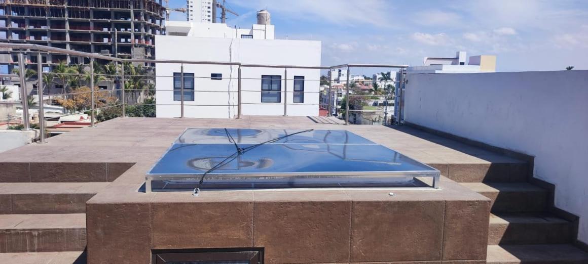 2Br-3Ba Condo Block From Beach W Rooftop Jacuzzi 马萨特兰 外观 照片