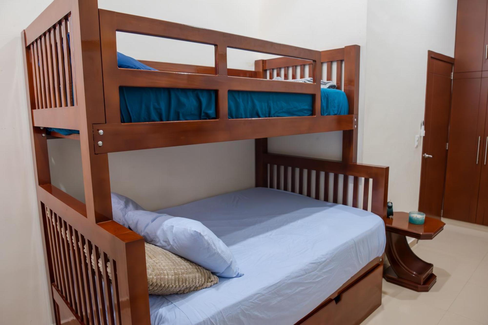 2Br-3Ba Condo Block From Beach W Rooftop Jacuzzi 马萨特兰 外观 照片