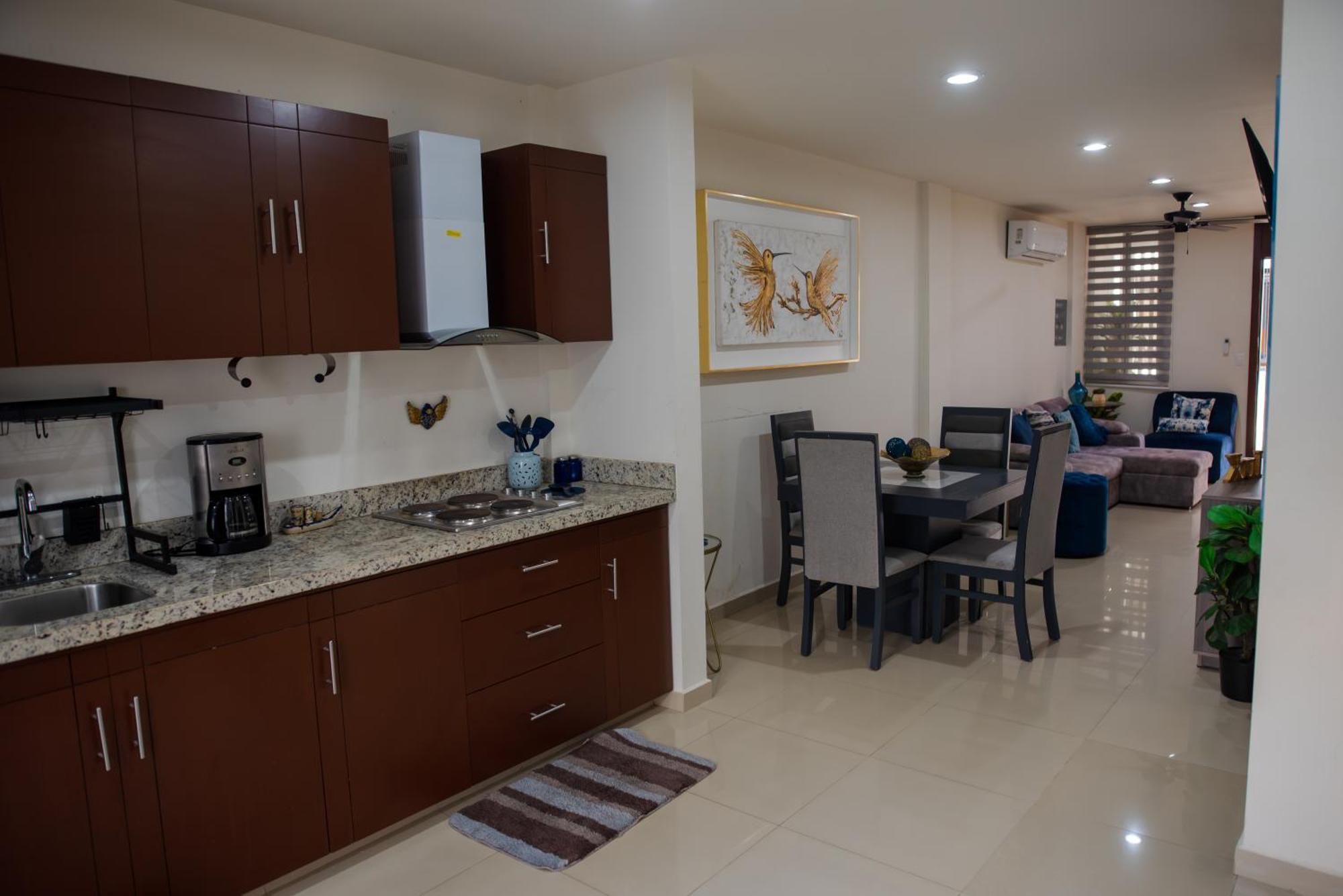 2Br-3Ba Condo Block From Beach W Rooftop Jacuzzi 马萨特兰 外观 照片